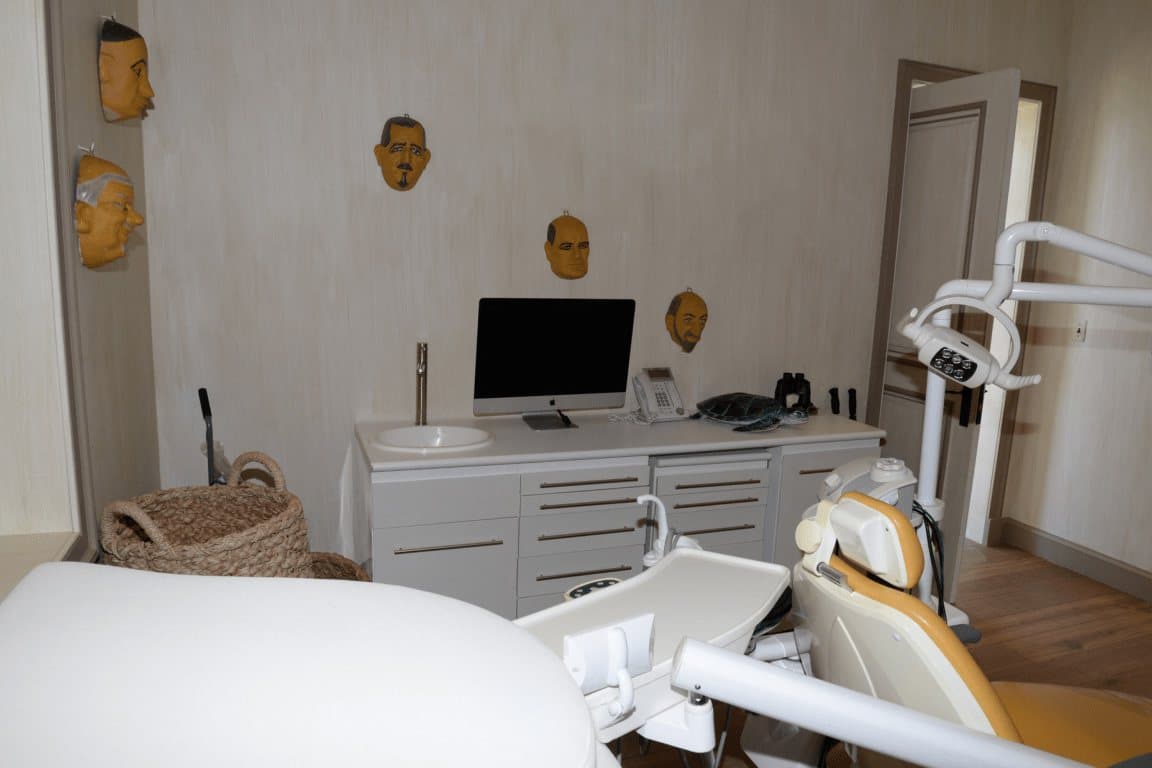 کلینیک تخصصی لبخند سبز